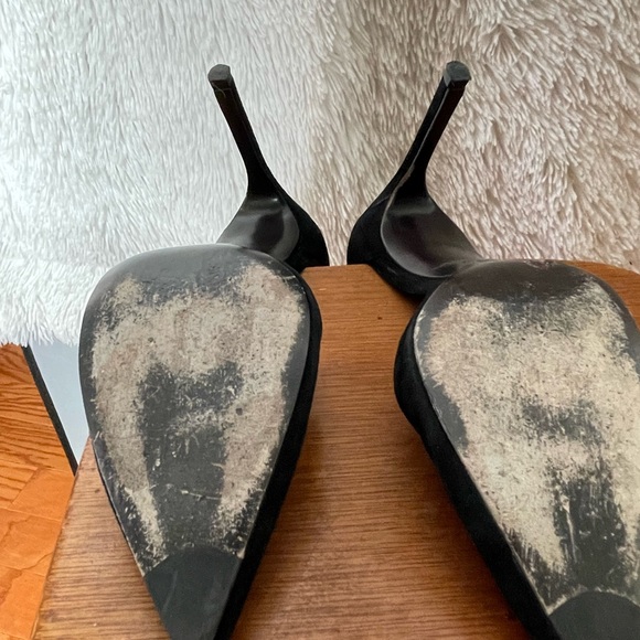 Stuart Weitzman black suede Heels size 10 - Picture 6 of 7